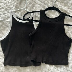 Uniqlo Ribbed Cropped Tank Top Set